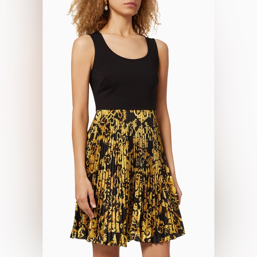 Versace Jeans Couture Collection Logo Baroque Pleated Cotton Dress—size 36